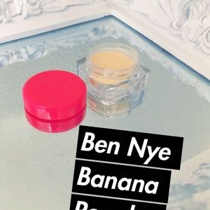 *SAMPLE* Ben Nye Luxury Banana Powder